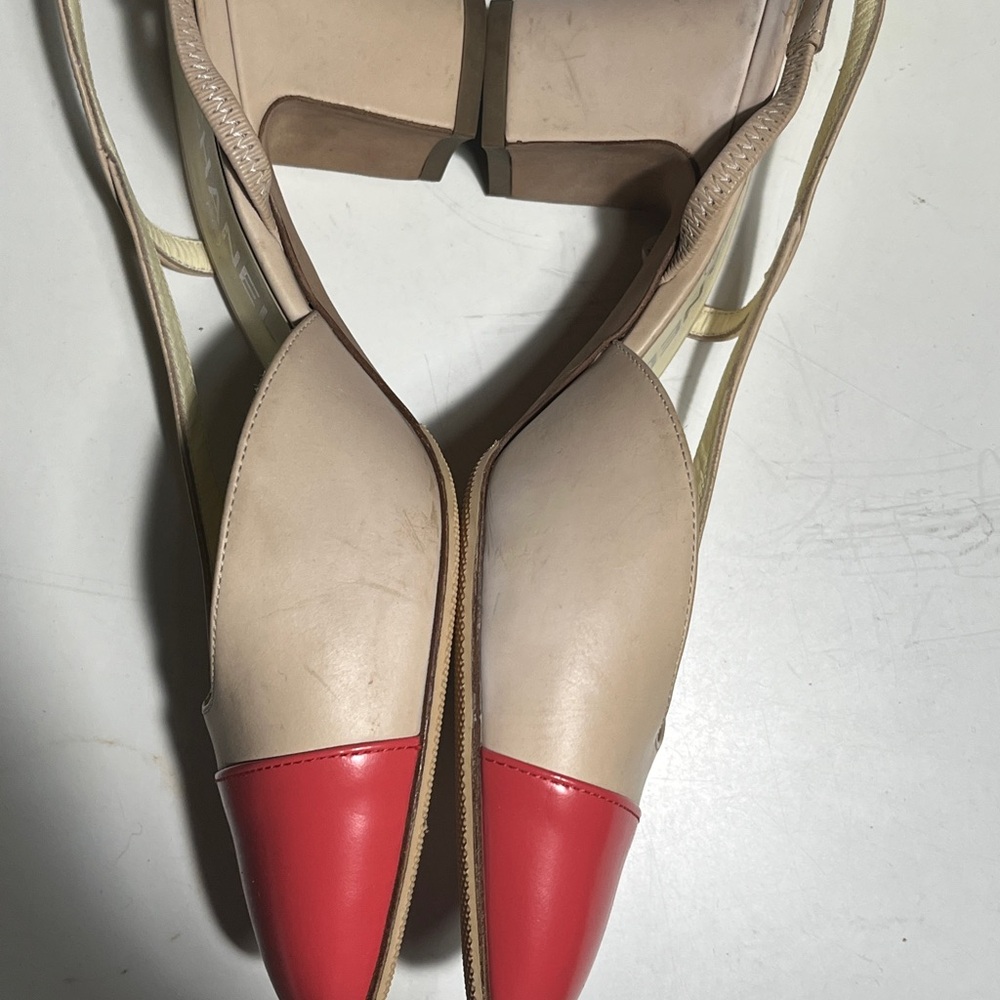CHANEL Women's Red and Beige Heels - Picture 4 of 10